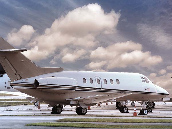 Hawker 800 Business Jet Operations