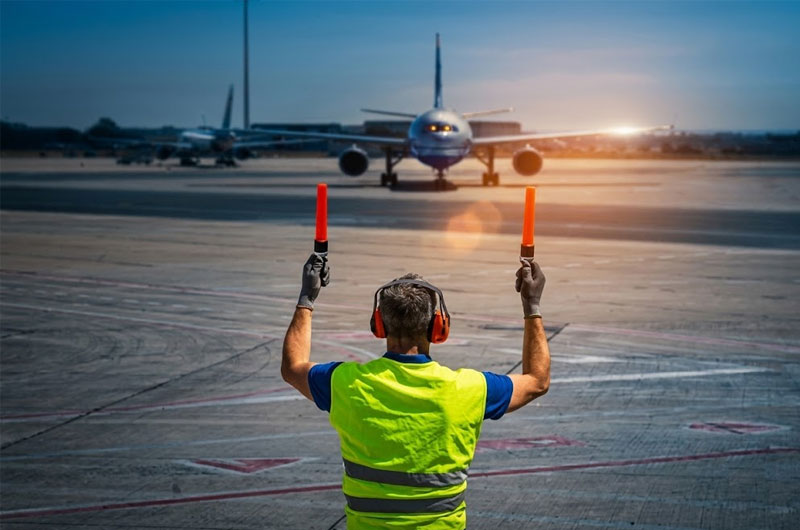 Permit and Ground Handling Considerations for Extended Aircraft Stops